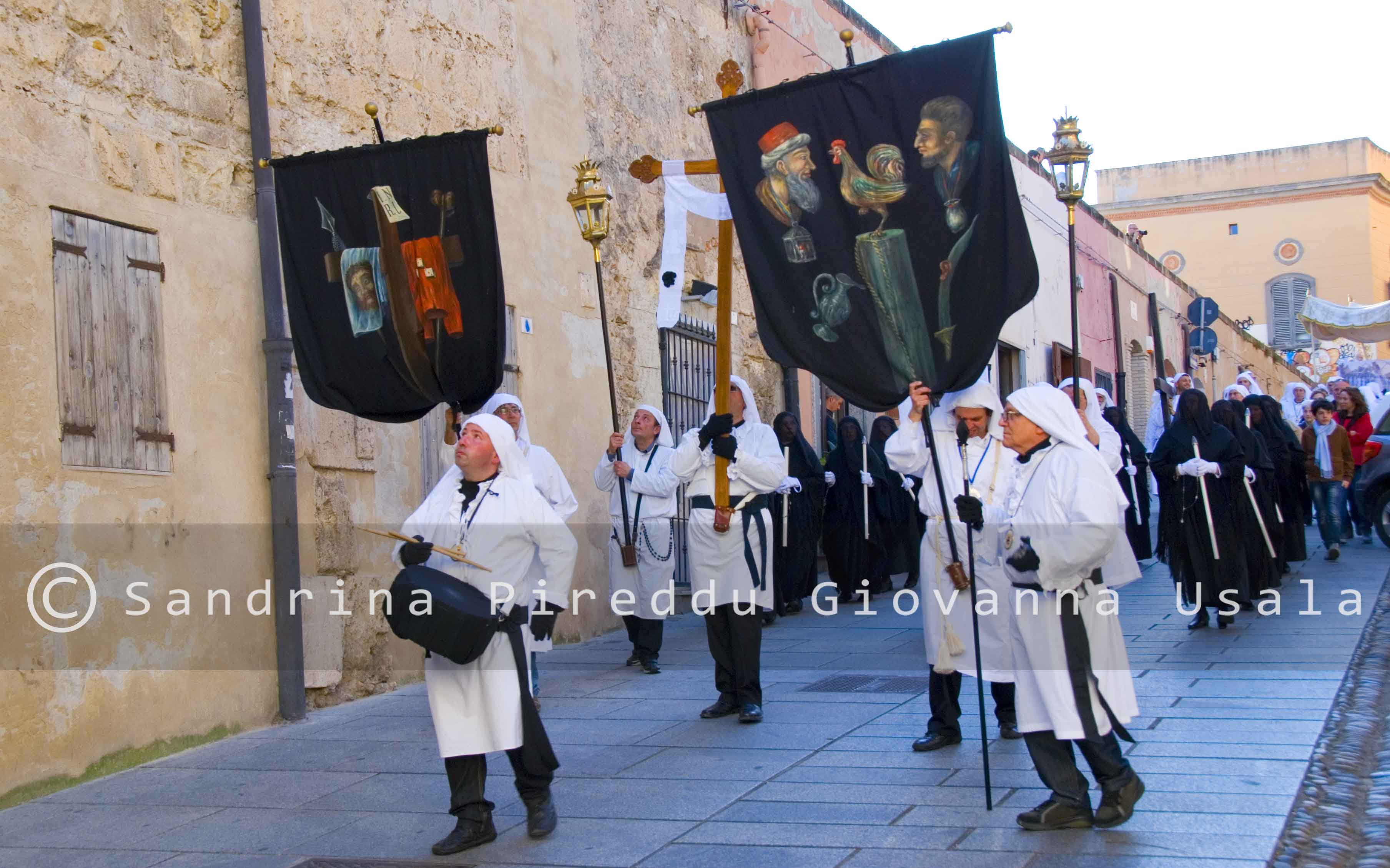 Processione del Cristo morto - Arciconfraternita della Solitudine - Quartiere Villanova Cagliari